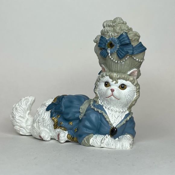 The Hamilton Collection - Picture 10 of 10